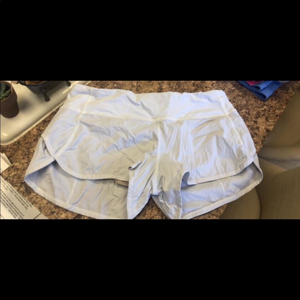 White lululemon shorts